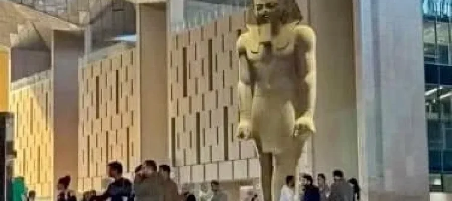 Cairo-City-of-a-Thousand-Minarets-Egypt-Tours.webp