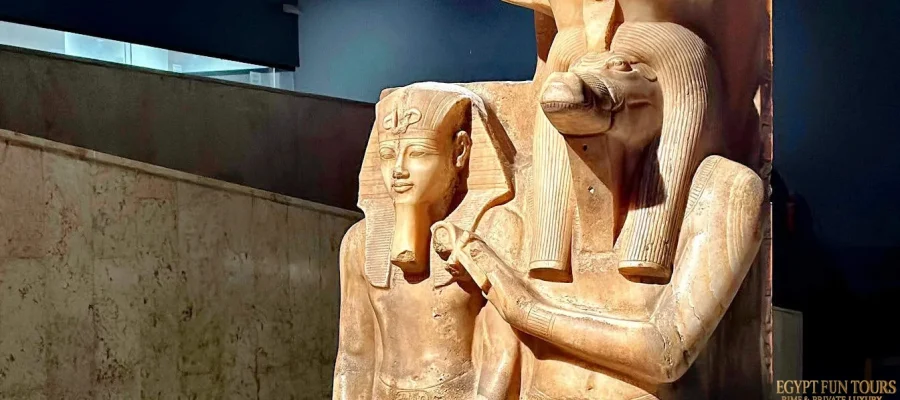 Crocodile in ancient egypt - Egypt Travel Package