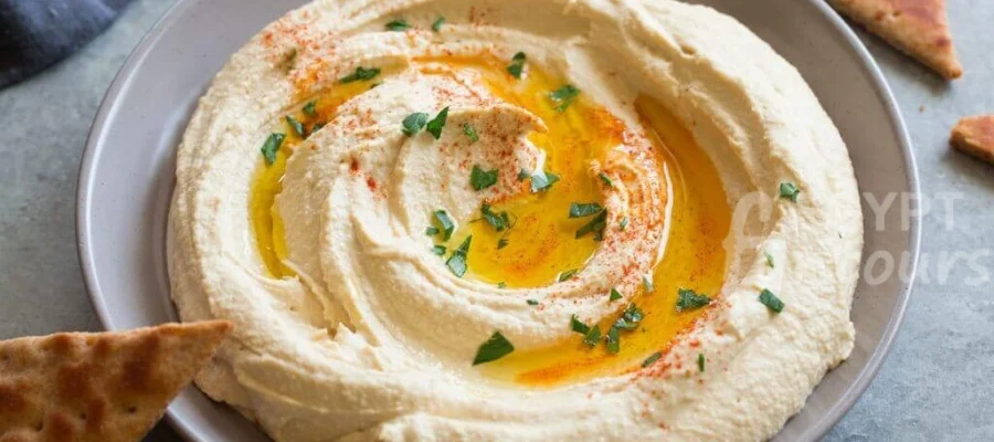Egyptian food hummus - local food tour
