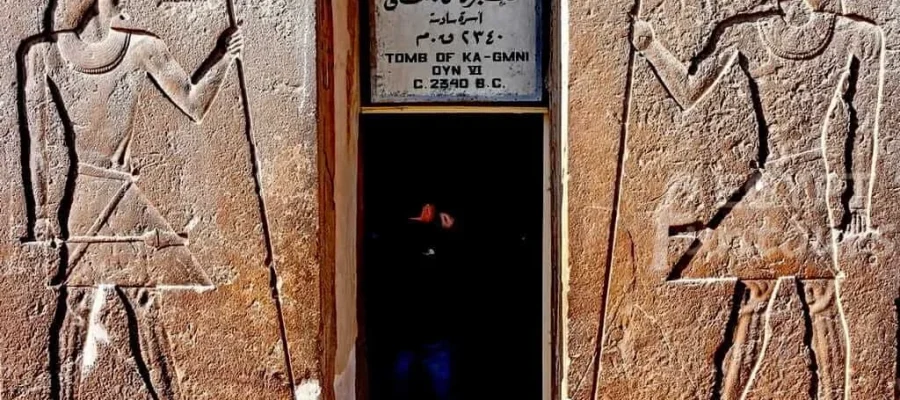 Full-Day Cairo Expedition; Kagemni tomb entrance