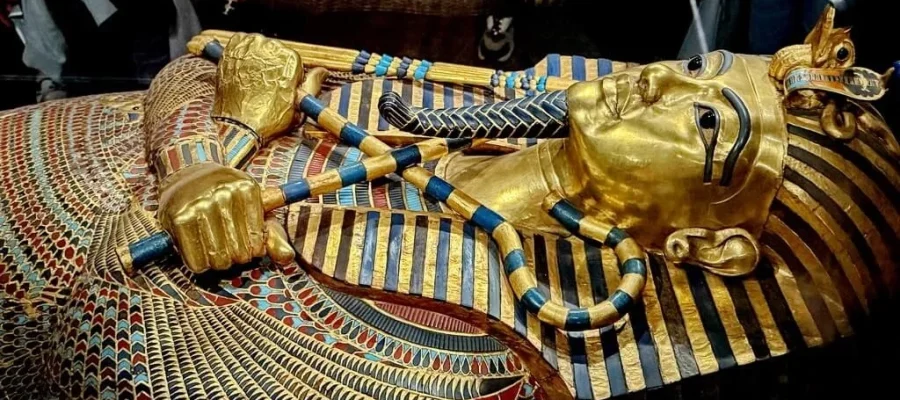 King Tutankhamun -Egypt Fun Tours