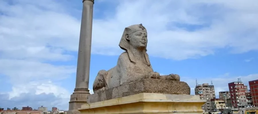 Private Alexandria Day Trip from Cairo; Exploring the Graeco-Roman Pearl of the Mediterranean - Pompey's Pillar
