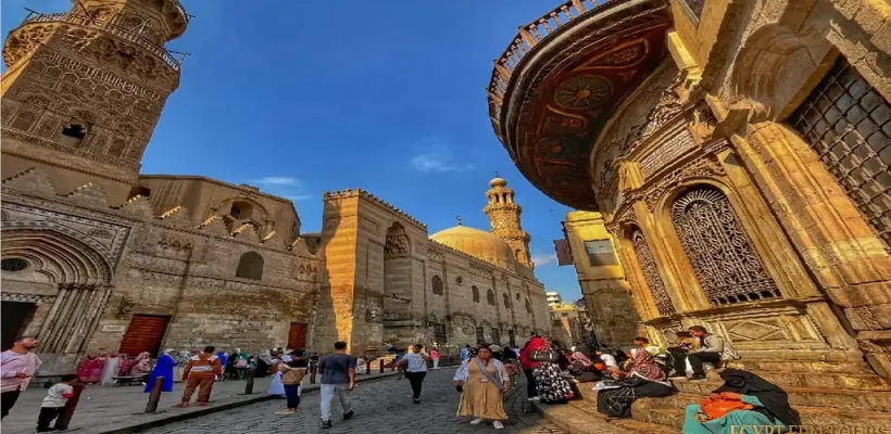 Private Islamic Cairo Tour; El-Muizz Street & Khan El-Khalili Bazaar