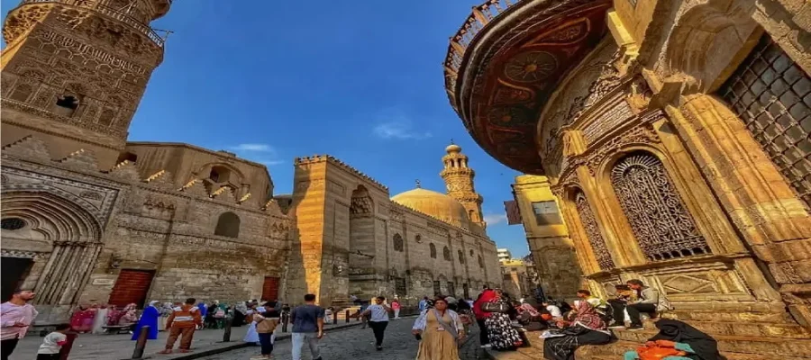 Private Islamic Cairo Tour; El-Muizz Street & Khan El-Khalili Bazaar
