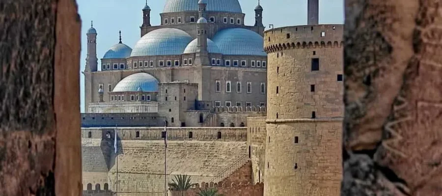 Pro-Traveler Tips How to Experience the Citadel Like a Local