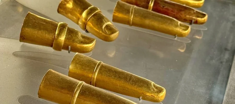 Tanis Treasures from The Egyptian Museum (14)