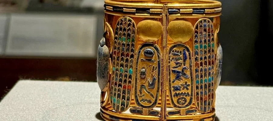 Tanis Treasures from The Egyptian Museum (34)