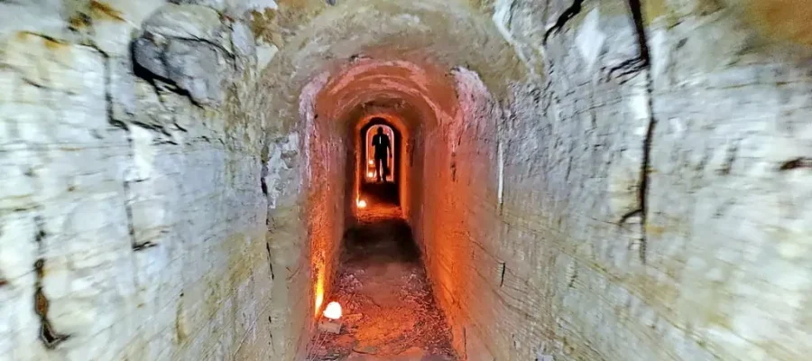 The Dahshur Jewelry and the Queens' Gallery