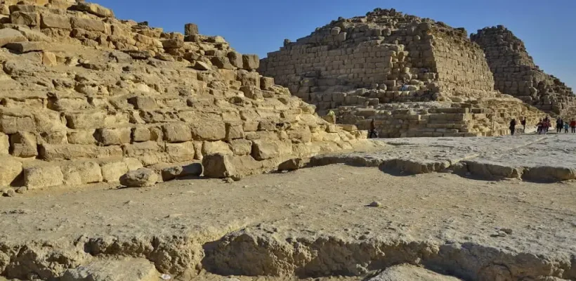 The Queens' Pyramids - Egypt Fun Tours