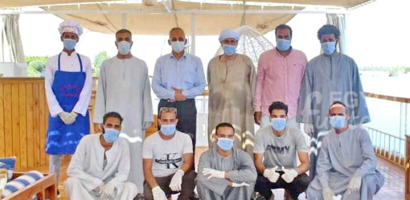 Three pyramids dahabiya 11