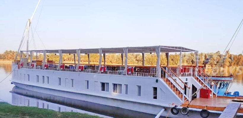 Three pyramids dahabiya 3