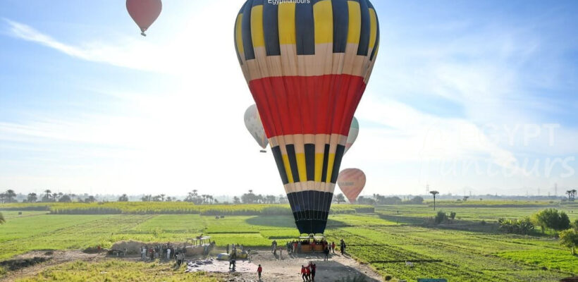 luxor hot air balloon - christmas and new year holidays