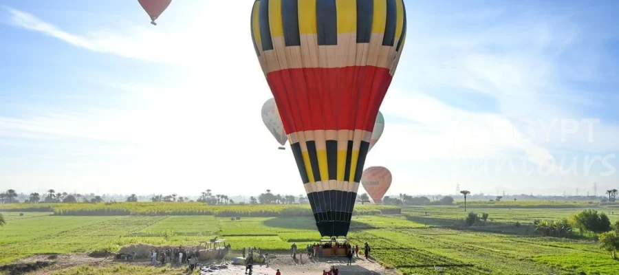 luxor hot air balloon - christmas and new year holidays