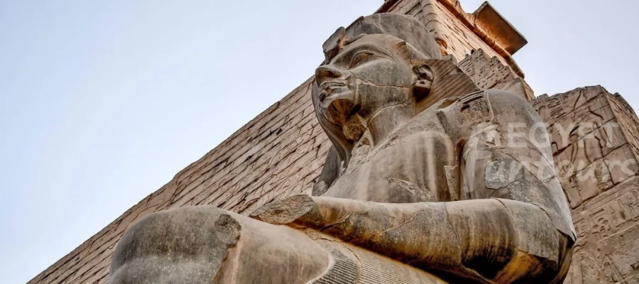 luxor temple - christmas and new year holidays