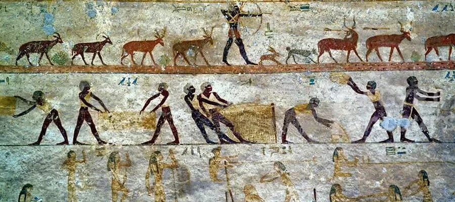 exceptional easter tour - Beni hassan tombs and El Menia from Cairo - 8-day bus tour