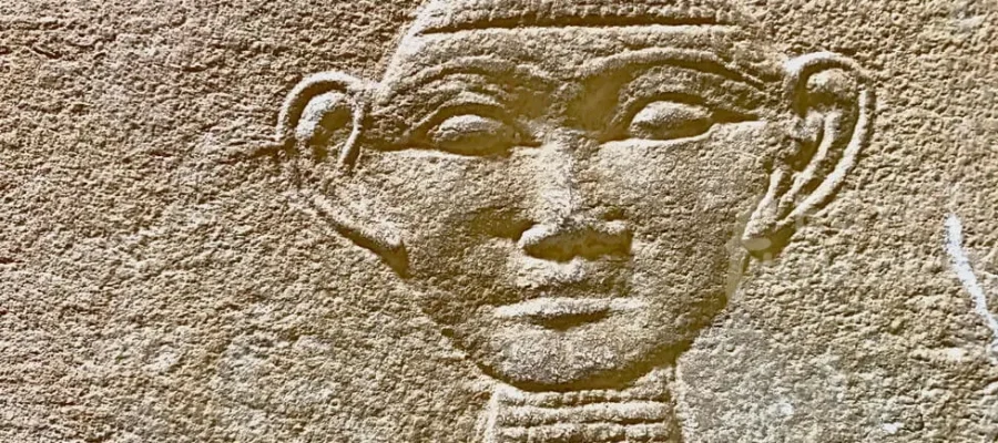 saqqara 4